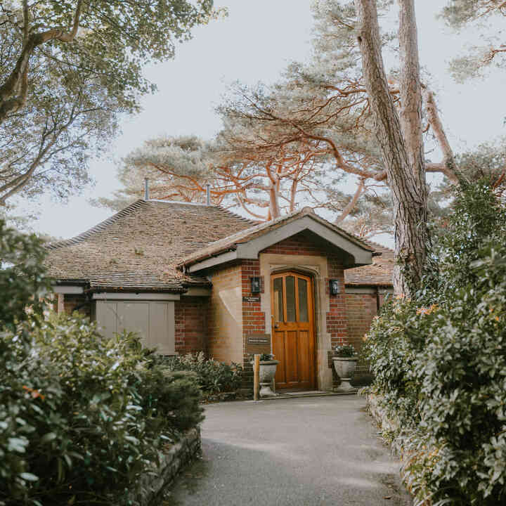 Onsite Accommodation_Hollyhock Photography (2).jpg
