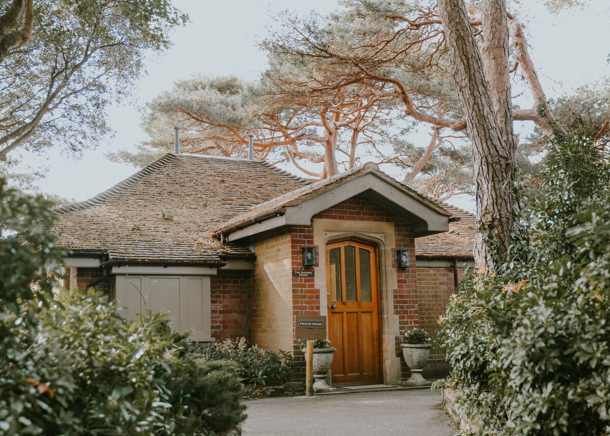 Onsite Accommodation_Hollyhock Photography (2).jpg